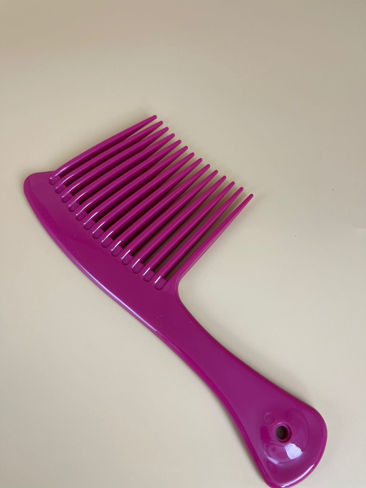 Dreamfix - Peigne coiffant "style design" (3 coloris disponibles) - Dreamfix - Ethni Beauty Market