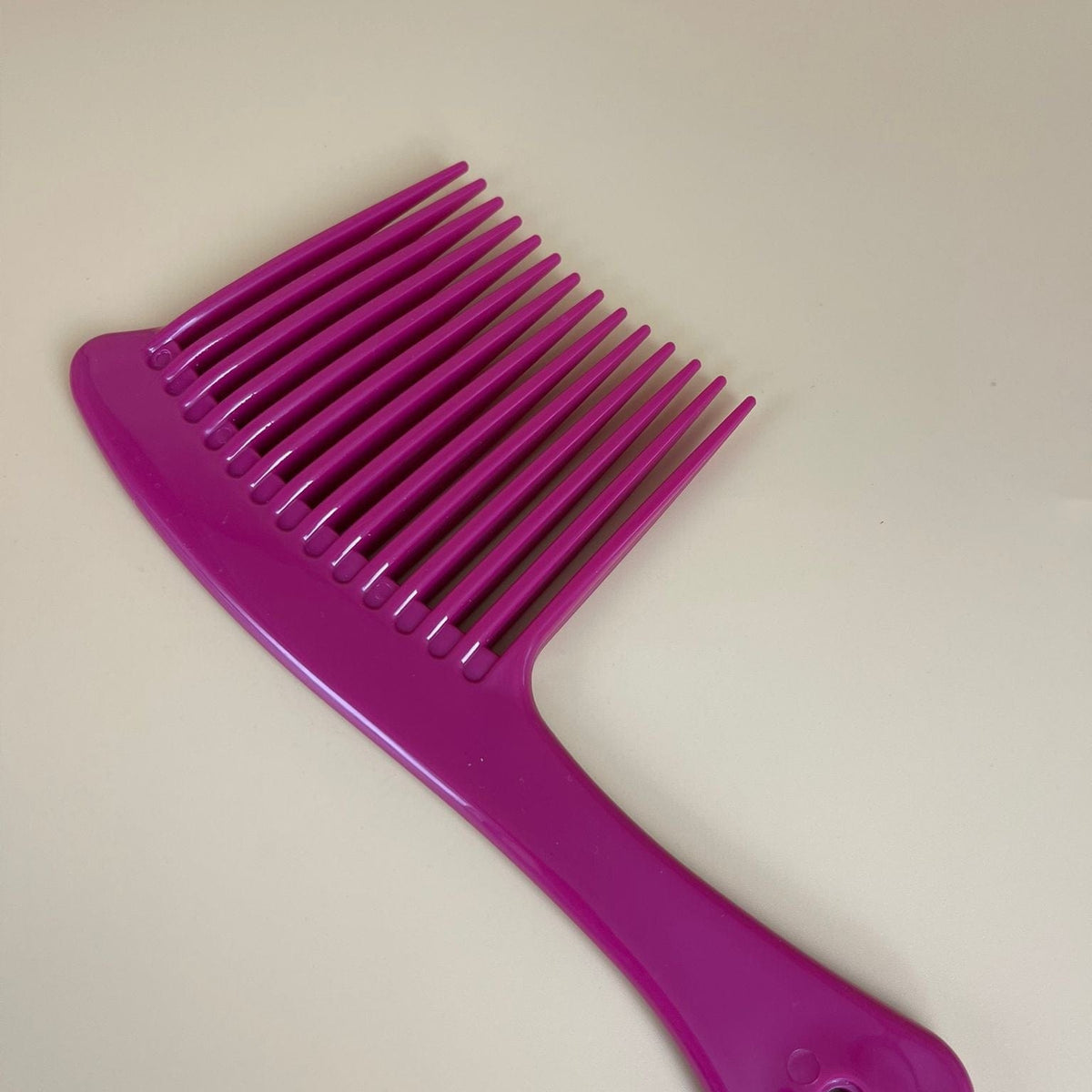 Dreamfix - Peigne coiffant "style design" (3 coloris disponibles) - Dreamfix - Ethni Beauty Market